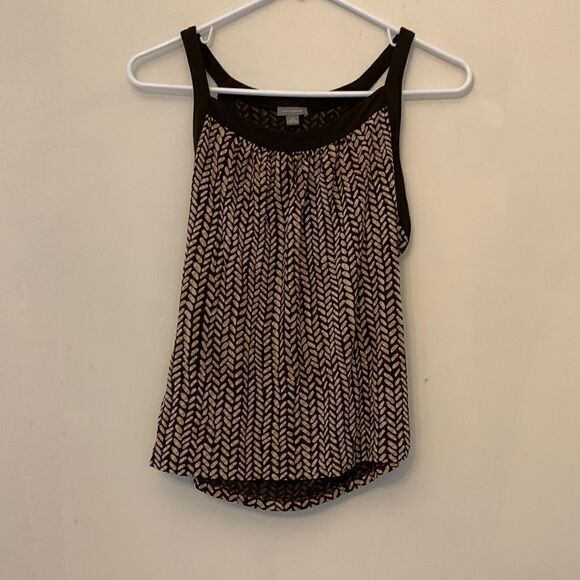 3/$30 Ann Taylor brown patterned tank top Size M. Length 19” Bust about 14 1/2 “ - Picture 1 of 6